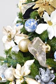 Christmas tree decorating ideas 2018 blue ribbon. Chinoiserie Christmas Tree Decor Ideas Monica Wants It