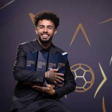 Maybe you would like to learn more about one of these? Claudinho Home Facebook