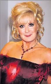 CORRIE BEV: I'D RATHER WATCH EMMERDALE