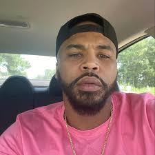 Deandre Duncan, age 37