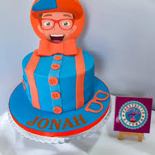 A Blippi Style Cake An 8 Vanilla Sponge Filled With Blue Vanilla Bean Buttercream And Covered In Couture Sugarpast Cute Birthday Cakes Fondant Recipe Cake
