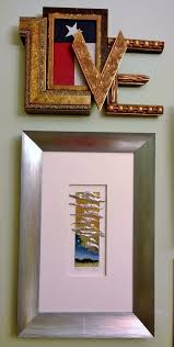 25 Best Diy Picture Frame Ideas Beautiful Unique And Cool Picture Frame Decor Picture Frame Designs Unique Picture Frames