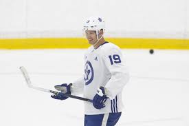 Weight jason spezza is currently playing in a team toronto maple leafs. Toronto Maple Leafs Bring Back Veteran Centre Jason Spezza On Another One Year Deal 650 Ckom
