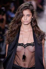 Taylor Marie Hill Nipple Peek on the Runway 
