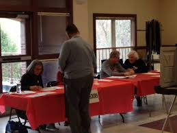 Litchfield runs out of ballots; voter turnout 'steady and smooth' across  the county