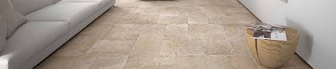 Un carrelage mat aspect terrazzo un carrelage gris qui donnera à vos pièces un côté élégant et. Carrelage Travertin Sol Interieur En Pierre Naturelle Travertin Fr