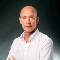 10+ "Eliot James" profiles