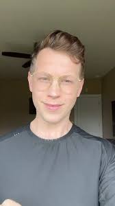 progressive so now we are scamming people by scamming other people?  #dontcrossagayman #progressiveautoinsurance #carinsurance #hyundai