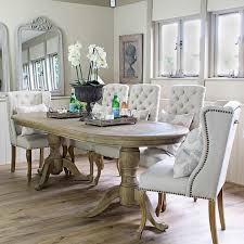 Oval Dining Room Table In 2020 Oval Dining Room Table Oval Table Dining Modern Dining Room Set
