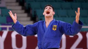Am donnerstag starten die deutschen fußballer ihre titelmission bei olympia. Tvs3axrg4rkv7m