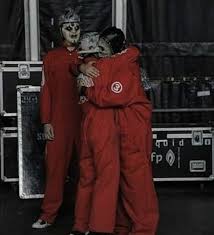 Halloween horror slipknot joey mask (1 pc). Wanyk On Instagram Slipknot Backstage Of Sonisphereknewborth2011 Jimroot Coreytaylor Chrisfehn Slipknot Corey Taylor Slipknot Corey Taylor