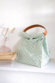Repas aux ingrédients bio et locaux, du lundi au vendredi! Diy Couture Lunch Bag Ou Sac Pour Emporter Son Dejeuner Perles Co