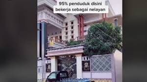 Harga, luas bangunan, luas tanah, dll. Kampung Nelayan Dipenuhi Deretan Rumah Super Mewah Bikin Publik Melongo