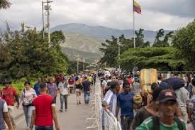 List of best places in cúcuta, venezuela by category. Venezuela Colombia Militariza Su Frontera Con Venezuela En Cucuta Ante La Esperada Llegada De Miles De Venezolanos