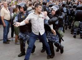 Image result for Ñ„Ð¾Ñ‚Ð¾ Ñ€Ð°Ð·Ð³Ð¾Ð½ Ð´ÐµÐ¼Ð¾Ð½ÑÑ‚Ñ€Ð°Ñ†Ð¸Ð¸ Ð² ÑÐ°Ð½ÐºÑ‚ Ð¿ÐµÑ‚ÐµÑ€Ð±ÑƒÑ€Ð³Ðµ