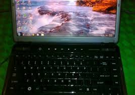 Mulai dari perusahaan swasta, hingga bumn seperti telkom juga merebut dengan paksa hak konsumen. Rumah Komputer Indonesia It Solutions