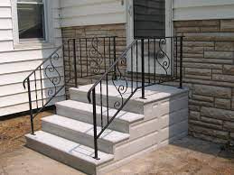 Preformed concrete steps allow builders to install steps without creating precision molds. Precast Concrete Steps In Chicago Il Unit Step Company