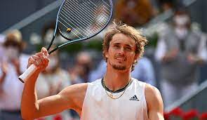 Alexander zverev produced an impressive display to beat dominic thiem in straight sets on saturday and book his spot in the madrid open final, where he will face either casper ruud or matteo. Alexander Zverev Besiegt Dominic Thiem Und Steht Im Finale Liveticker Zum Halbfinale Beim Atp Masters In Madrid Zum Nachlesen