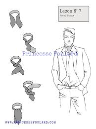 Un accessoire mode à la fois utilitaire et esthétique. Epingle Sur Nouer Son Foulard En Col De Chemise