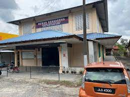 Truly a village within a city, kampung baru now akar residence 1 (60), pejabat lembaga pentadbiran malay agricultural settlement (m.a.s.) & dewan serbaguna kg bharu (61), maybank @ wisma awal. Dewan Serbaguna Kg Parit Pasir Baru At Pekan Nenas Johor Price Rm 550 00 Saharo Booking