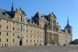 Vivienda en venta en san lorenzo de el escorial. Que Ver En San Lorenzo Del Escorial Guia Monasterio Del Escorial