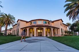 Check 12 courses of santa clara university along with detailed rankings, fees, admissions, eligibility, accommodation and more details on scu california @ studyabroad.shiksha.com. Graham Hall Scu Campus Map
