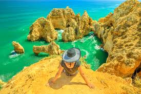Find out all about the cheapest flights, tastiest meals and many other advantages of flying tap. Algarve Ahol Portugalia Legszebb Strandjai Vannak Szallas Hu Blog