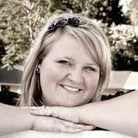 Beth Jacobi's Instagram, Twitter & Facebook