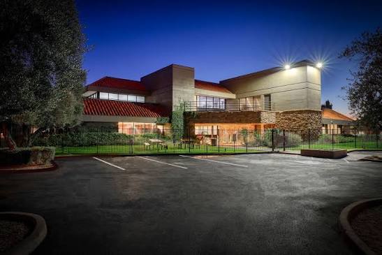 Pinnacle Peak Recovery: Insurance, Reviews & Testimonials (Scottsdale, Arizona)