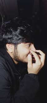 Vaise Toh I Don T Like My Nose At All Then My Ears To They Are Very Big Nd My Eyes Look Intense Nd Tired Always My Hair Don T Fol In 2020