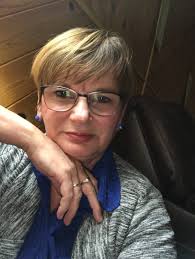 Joan Janzen's Instagram, Twitter & Facebook