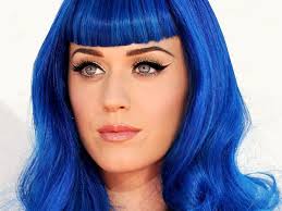 Most people only want to do a small section, at least. Dark Blue Hair Inspiration 25 Photos Of Navy Blue Hair