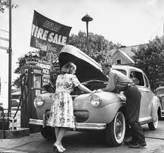 Gas Pump Girls Vintage Gas Pumps Vintage Gas Pumps Old Gas Stations