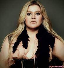 Kelly Clarkson Nude OnlyFans Leaked Photo #9 - TopFapGirls