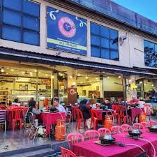 Al-Fateh Steamboat & Grill