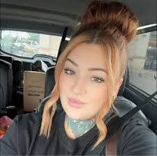 Chantel Rose's Instagram, Twitter & Facebook