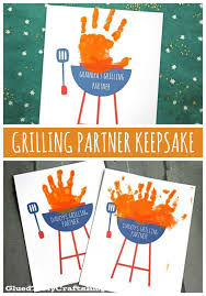 Kid Crafts For Daddy S Birthday Handprint Daddy S Grilling Partner Keepsake W Free Printable In 2020 Dad Birthday Craft Fathers Day Crafts Free Printable Kids Craft
