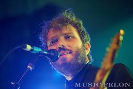 Very short music reviews, ratings recommendations and concert photos.