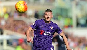 He can play on both wings, as well as a second striker. Frankfurt Leiht Rebic Aus Florenz Aus