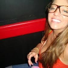 Sarah Herold's Instagram, Twitter & Facebook