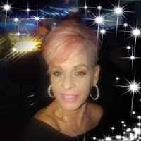 Vicky Perdue's Instagram, Twitter & Facebook