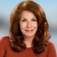 Cindy Broadhead's Instagram, Twitter & Facebook