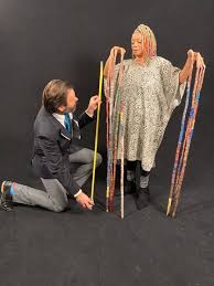 PHOTOS: I grow them for over 25 years, Woman with longest fingernails says  A woman from Minnesota, United States of America, Diana Armstrong, who  broke the record for the longest fingernails on