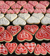Cute Sweet Things Valentine Heart Iced Gingerbread Cookies Valentine Sugar Cookies Valentine Cookies Cookie Tutorials