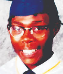 Mr. Malik Tremel McRae, 18