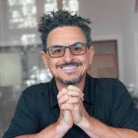 Erasmo Espinoza's Instagram, Twitter & Facebook