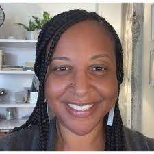 Nina Elmore's Instagram, Twitter & Facebook