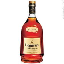 It does not disappoint and is a fantastic base for both new and old drink recipes. Hennessy Privilege V S O P Cognac Prices Stores Tasting Notes Market Data