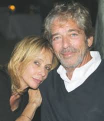 PAGE 01 02-05_001_BHCourier020516