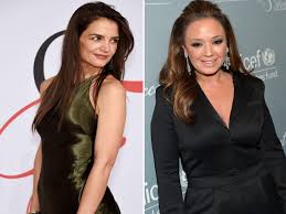 Katie holmes takes off her mask while chatting with a friend over the weekend in new york city. Abc S 20 20 Katie Holmes Apology To Leah Remini Business Insider